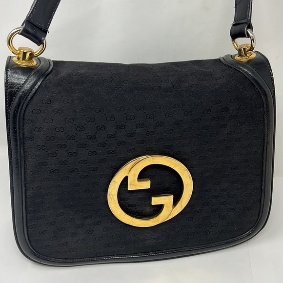 Gucci 1970s Vintage Blondie Logo Black Canvas and Leather Shoulder Bag - Picture 3 of 16